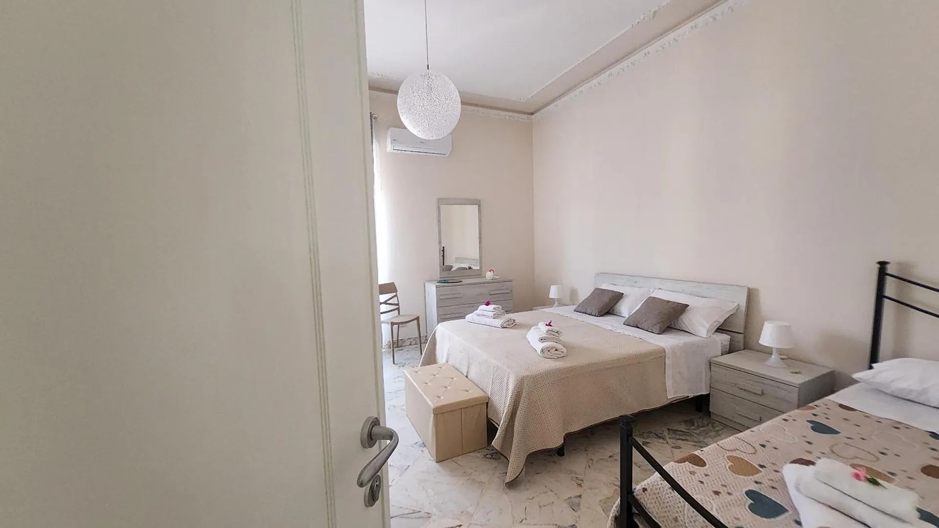 Holiday home Il Sole Sul Mare A 100 M Dal Lungomare Di Stazzo Villa