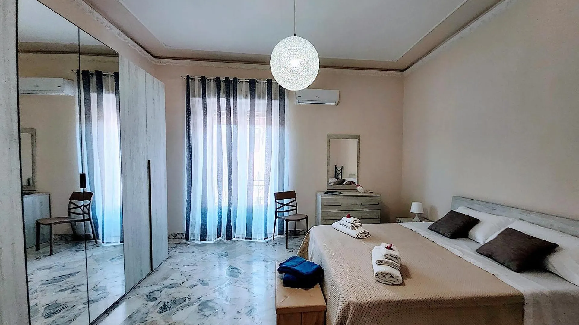 Il Sole Sul Mare A 100 M Dal Lungomare Di Stazzo Villa